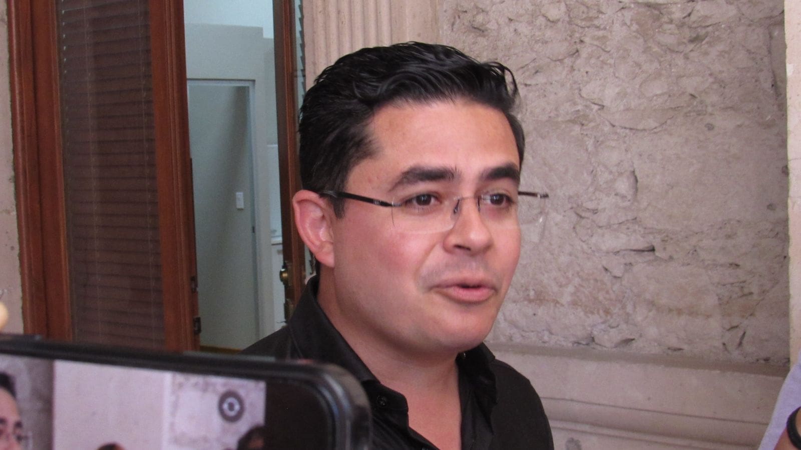 Más de 2 mil familias reciben ayuda estatal tras afectaciones por lluvias