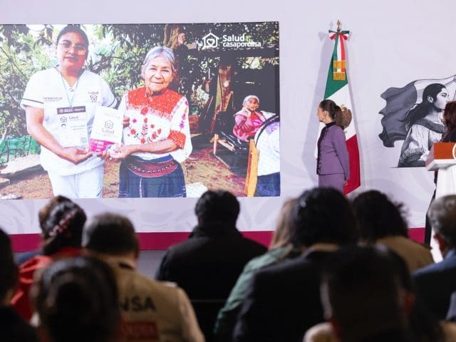 Sheinbaum anuncia creación de 12 mil 750 consultorios de atención primaria