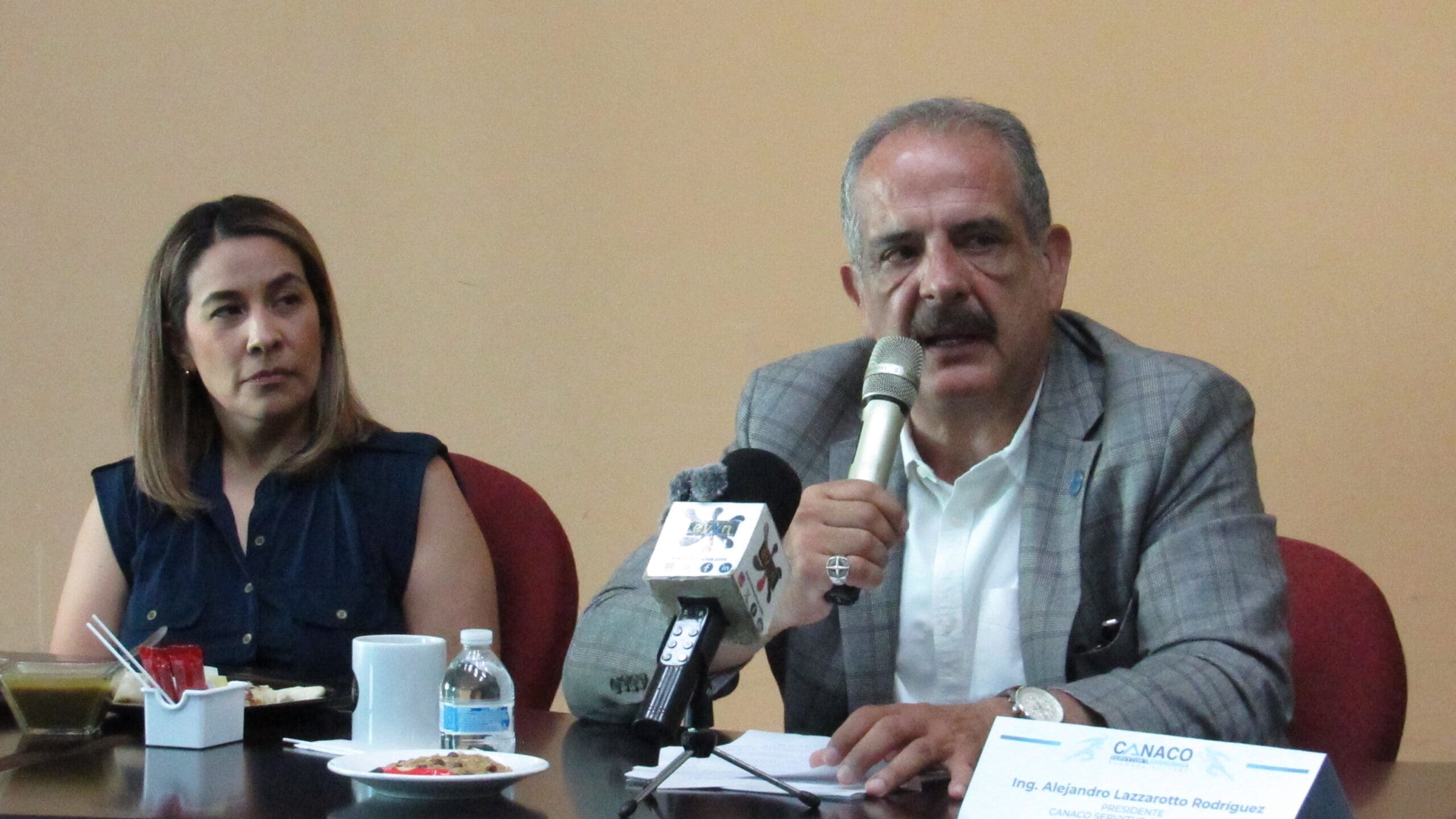 Pide Lazzarotto transición gradual para la jornada de 40 horas; “no estamos en contra”, insiste