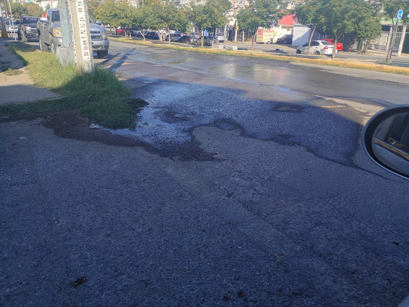 [Reporte Ciudadano] Vecinos denuncian fuga de agua en la colonia Mármol III