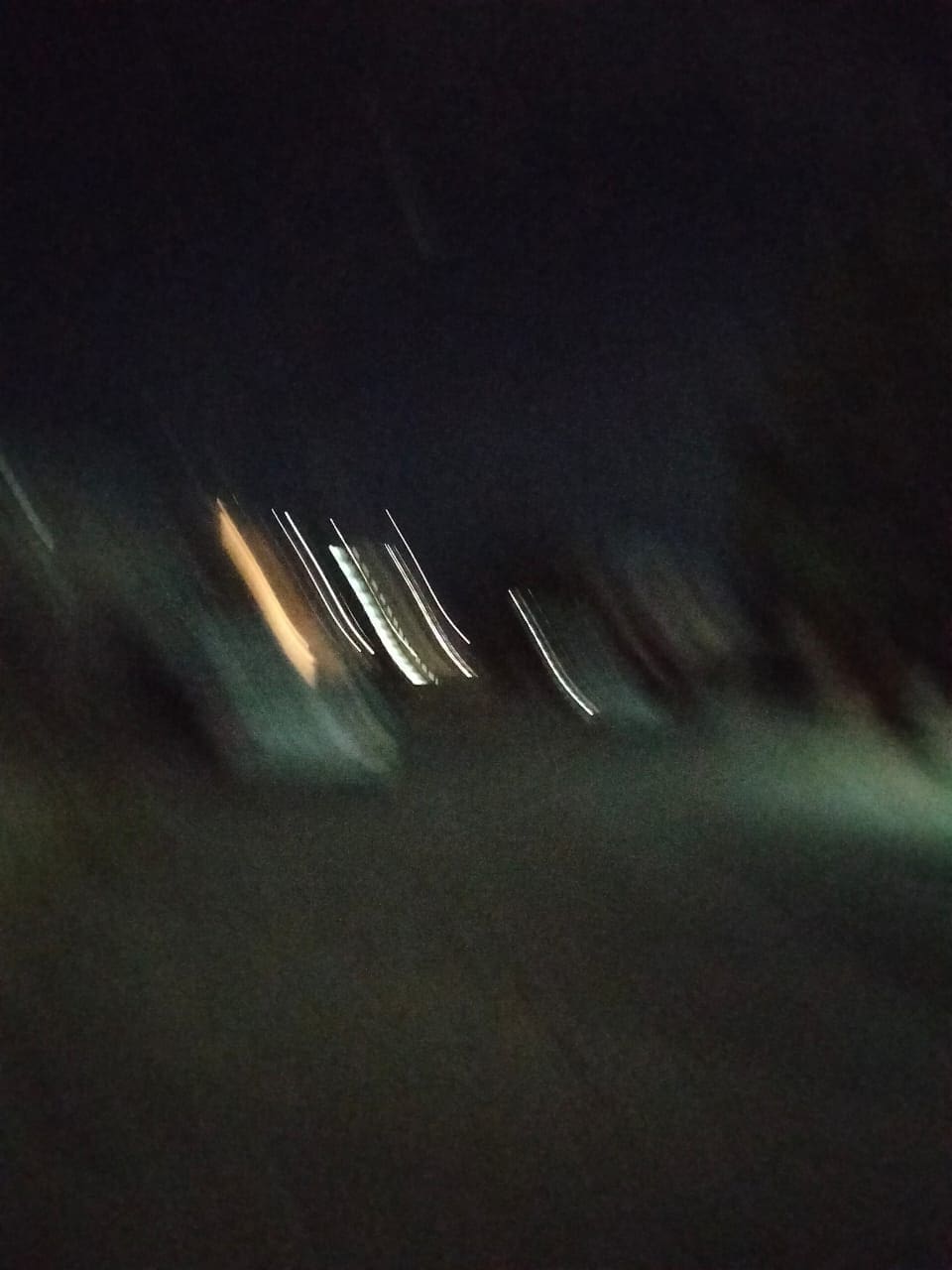 Vecinos denuncian luminaria apagada desde hace un mes en Riberas de Sacramento