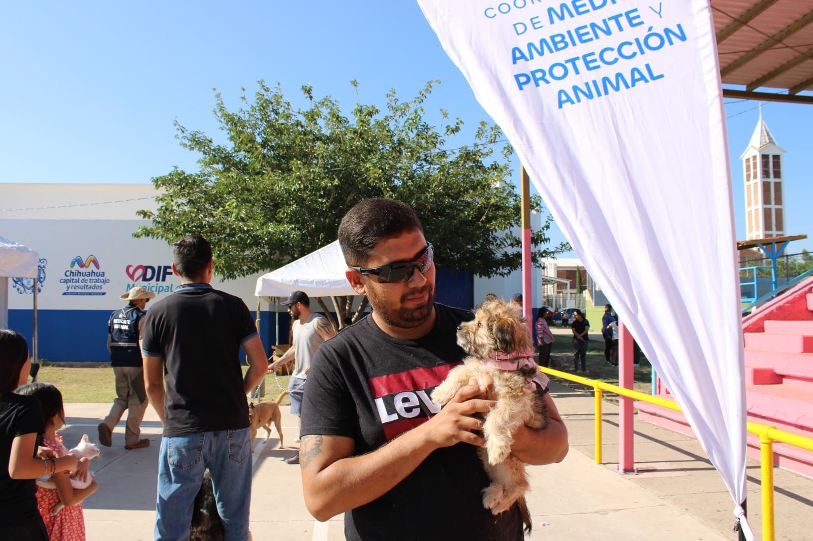 Llevarán servicios gratuitos para mascotas al CEDEFAM Punta Oriente
