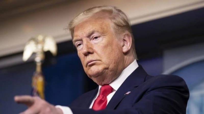 Advierte Trump que podría no renovar el T-MEC
