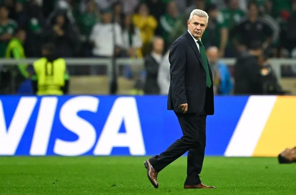 Javier Aguirre asume la derrota del Tri y se despide
